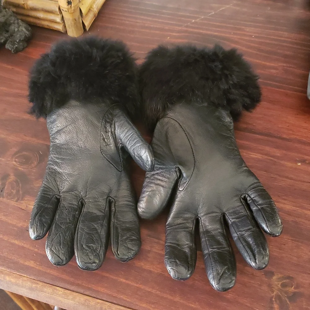 Vintage Black Leather Faux Fur Gloves